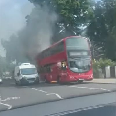 Londyn: Pożar piętrowego autobusu