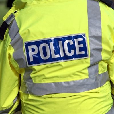 Liverpool: W ogrodzie jednej z posesji znaleziono zastrzeloną kobietę