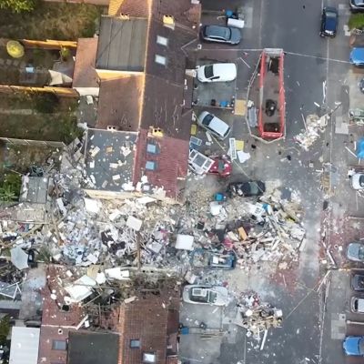 Potężna eksplozja budynku w Thornton Heath. Nie żyje 4-letnie dziecko
