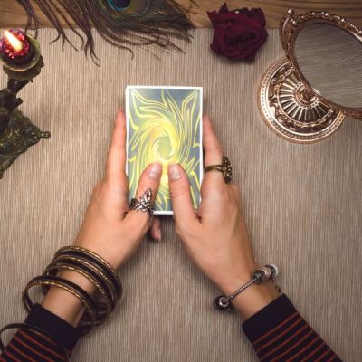 Tarot Online - Poznaj Los Zapisany w Kartach
